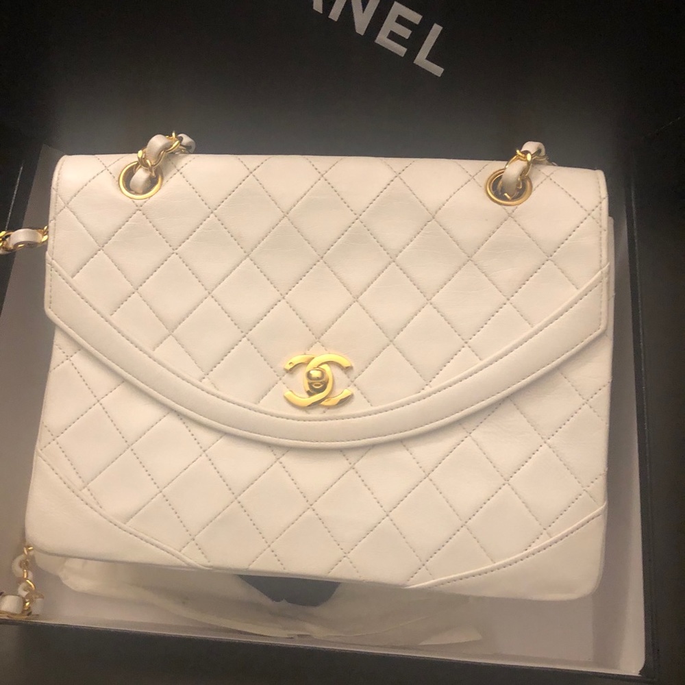 Authentic Chanel Flap Bag/Price Firm